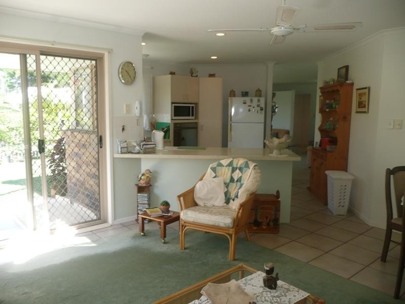 11 Beachside Court, Victoria Point QLD 4165