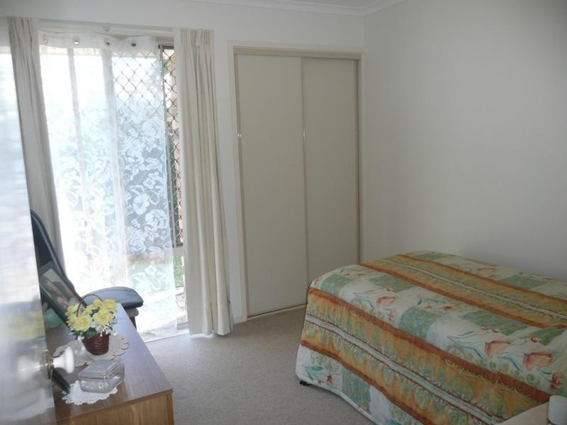 11 Beachside Court, Victoria Point QLD 4165