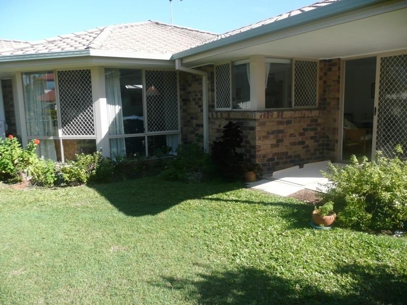 11 Beachside Court, Victoria Point QLD 4165