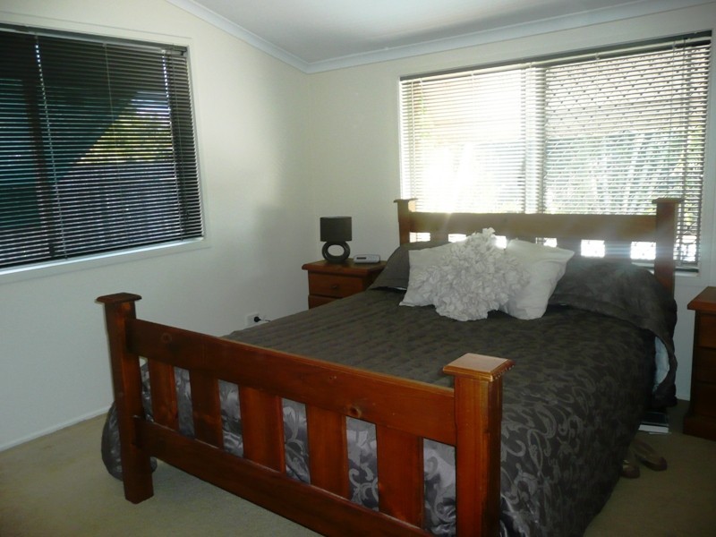 8 Thompson Street, Victoria Point QLD 4165
