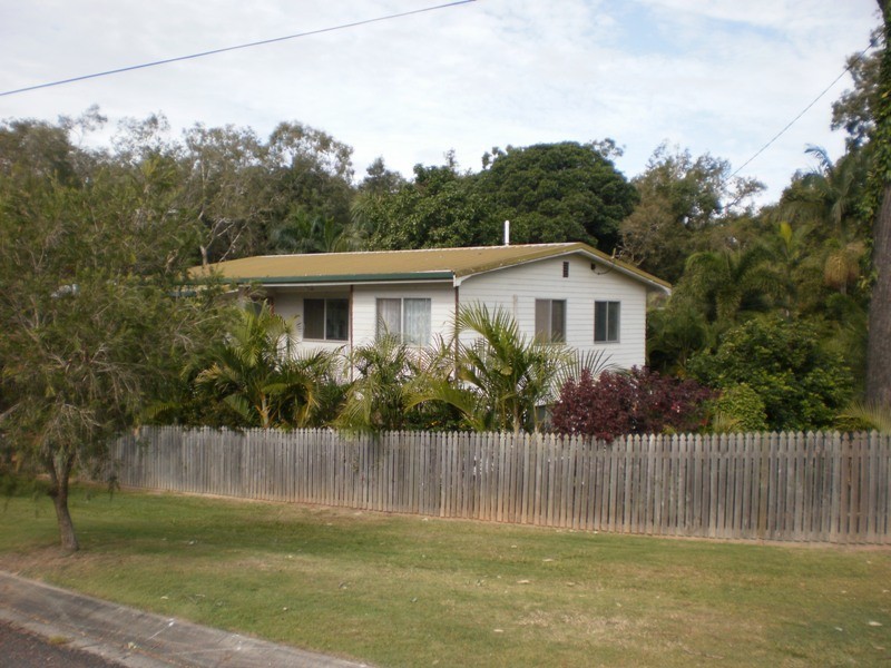 1 Christopher Street, Redland Bay QLD 4165