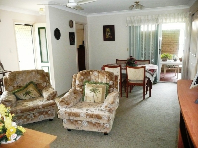8 Alexander Avenue, Victoria Point QLD 4165