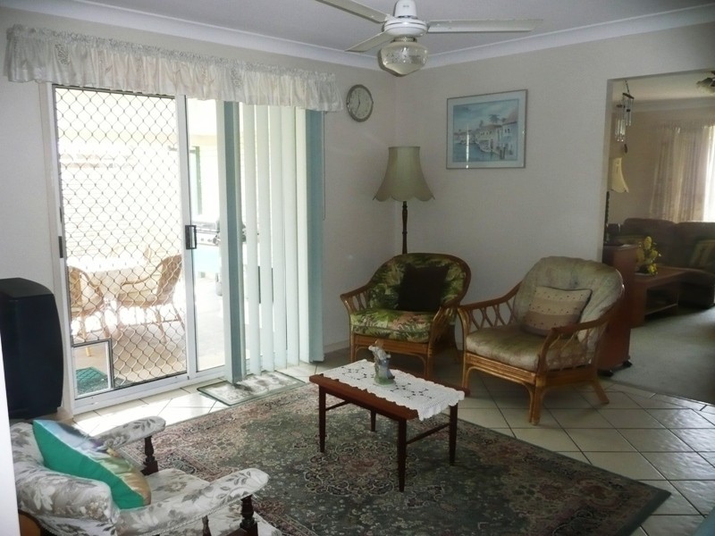 8 Alexander Avenue, Victoria Point QLD 4165