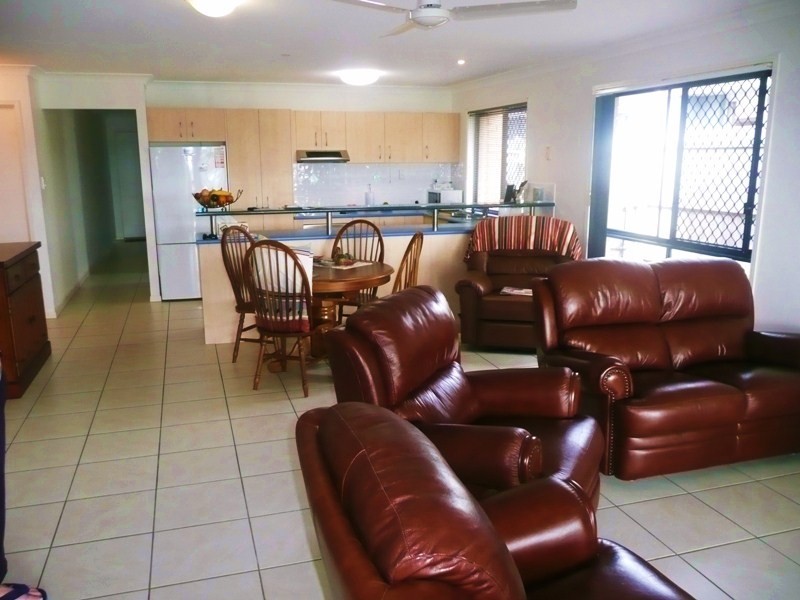 3/157 Long Street, Cleveland QLD 4163