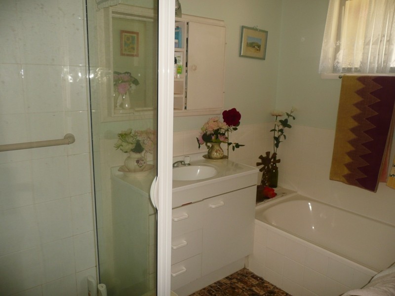 13 Waratah Avenue, Victoria Point QLD 4165