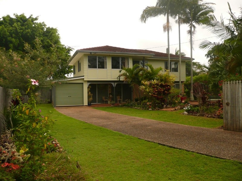 111 Broadwater terrace, Redland Bay QLD 4165