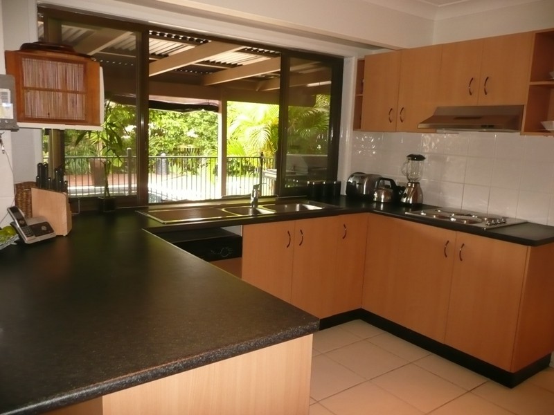 2 St Georges Court, Victoria Point QLD 4165