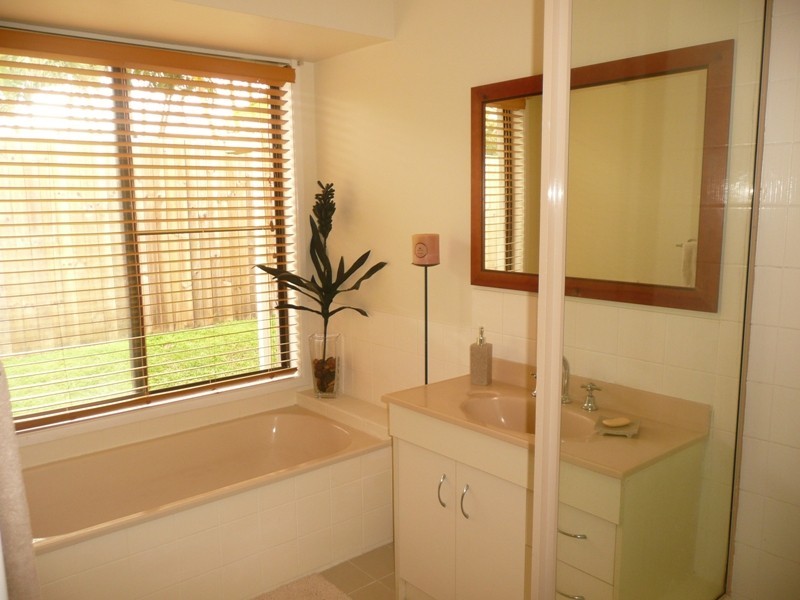 2 St Georges Court, Victoria Point QLD 4165