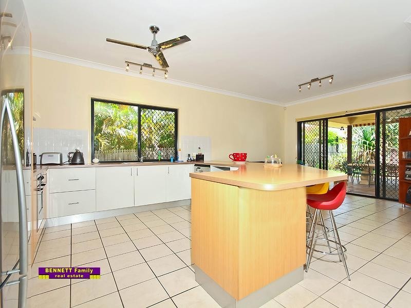 62 Belford Drive, Wellington Point QLD 4160