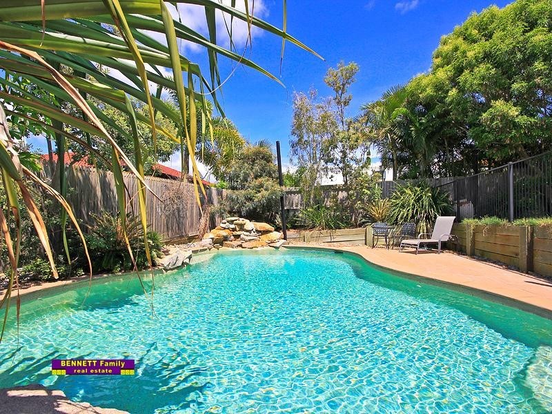 62 Belford Drive, Wellington Point QLD 4160