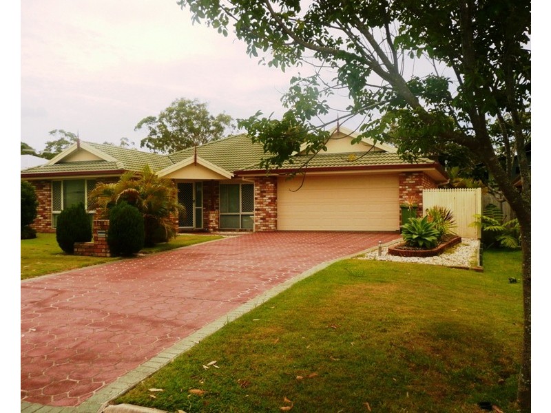 9 Spike Street, Redland Bay QLD 4165