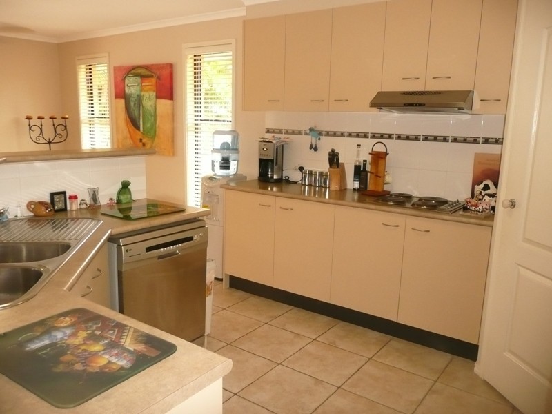 8 Conley Avenue, Thornlands QLD 4164