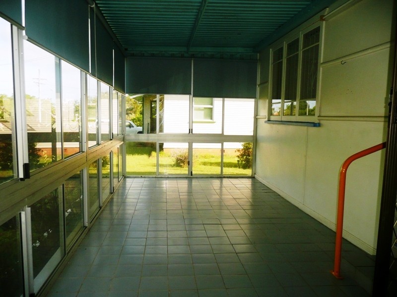 12 Moore Street, Victoria Point QLD 4165