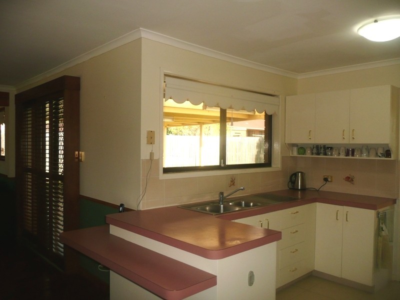 18 Killarney Crescent, Capalaba QLD 4157