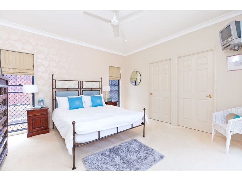 13 St Clair Court, Redland Bay QLD 4165