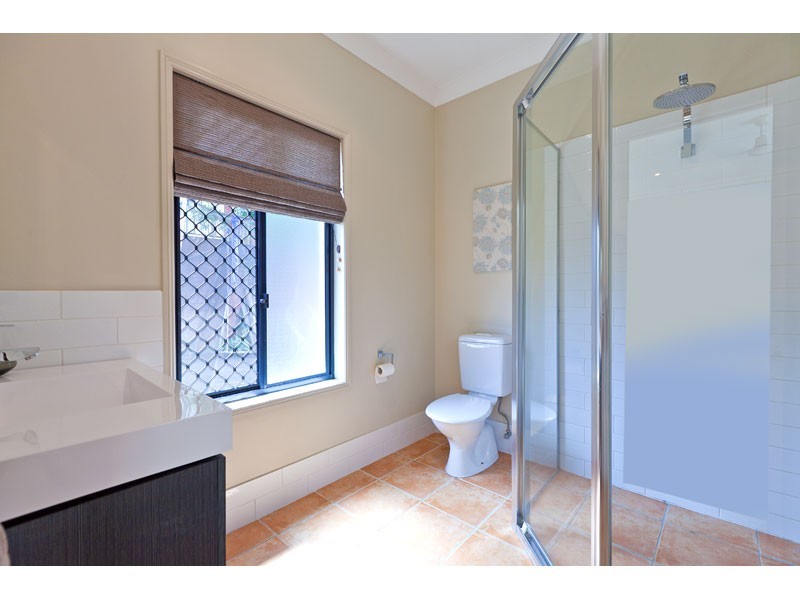 13 St Clair Court, Redland Bay QLD 4165