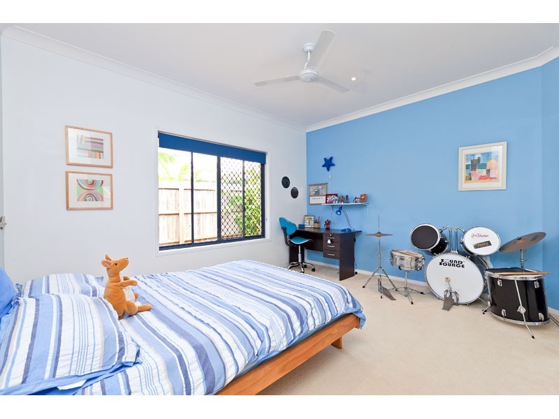 13 St Clair Court, Redland Bay QLD 4165