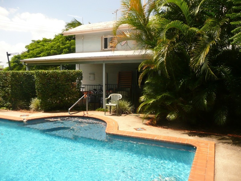 12 Hatchman Street, Victoria Point QLD 4165