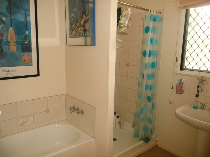 12 Hatchman Street, Victoria Point QLD 4165