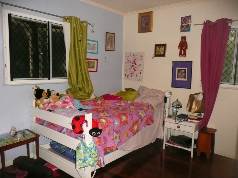 12 Hatchman Street, Victoria Point QLD 4165