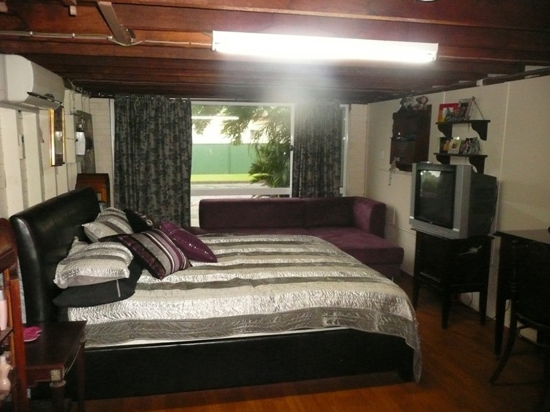 12 Hatchman Street, Victoria Point QLD 4165