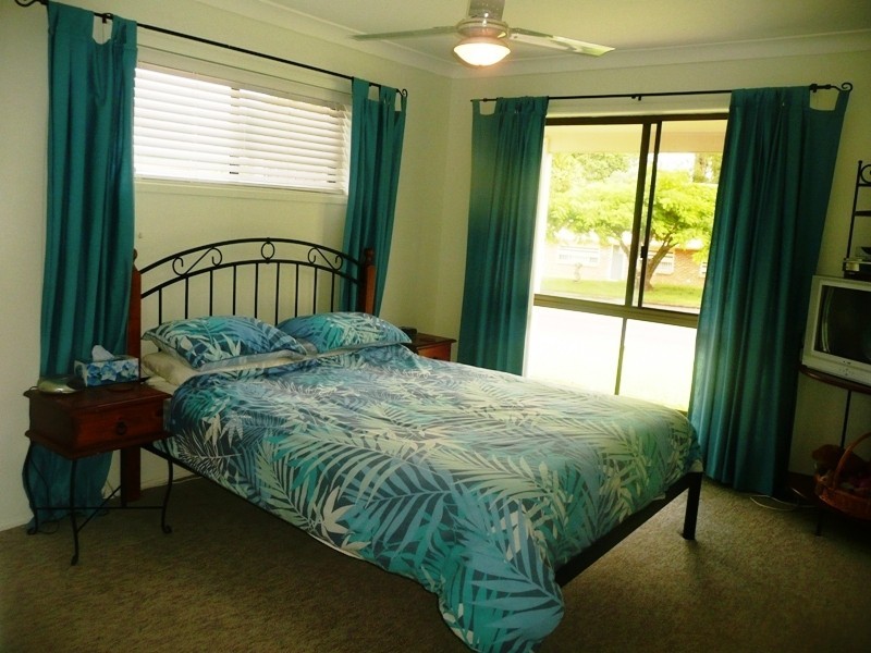 39 Sycamore Parade, Victoria Point QLD 4165