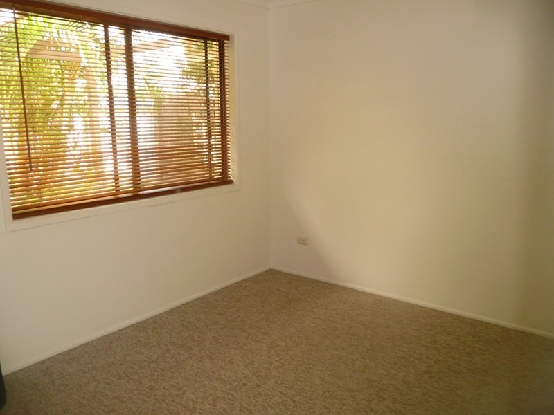 39 Sycamore Parade, Victoria Point QLD 4165