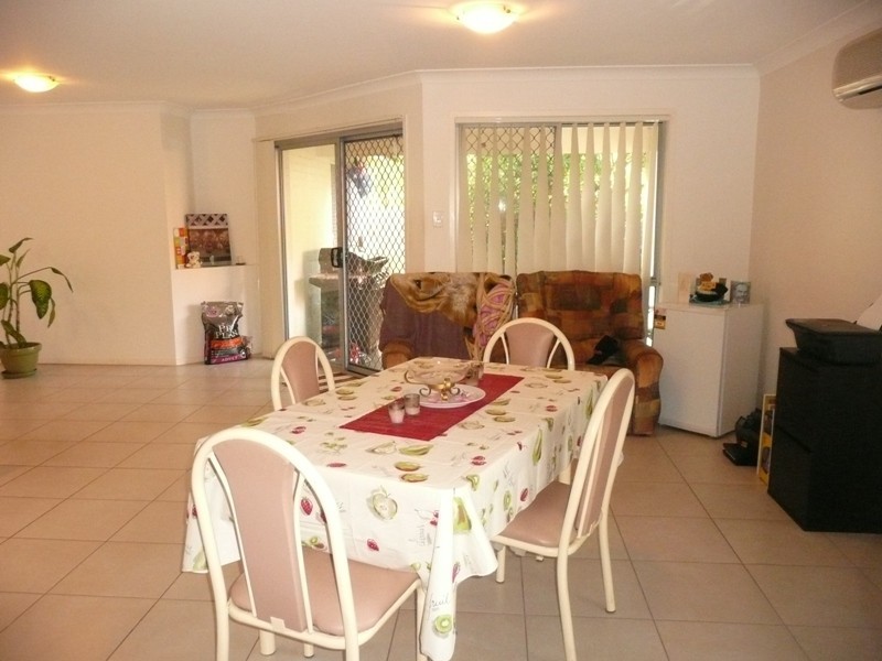 5 Shaw place, Redland Bay QLD 4165