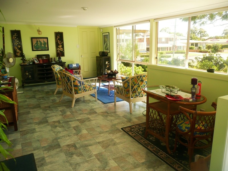 3 Beach Court, Victoria Point QLD 4165