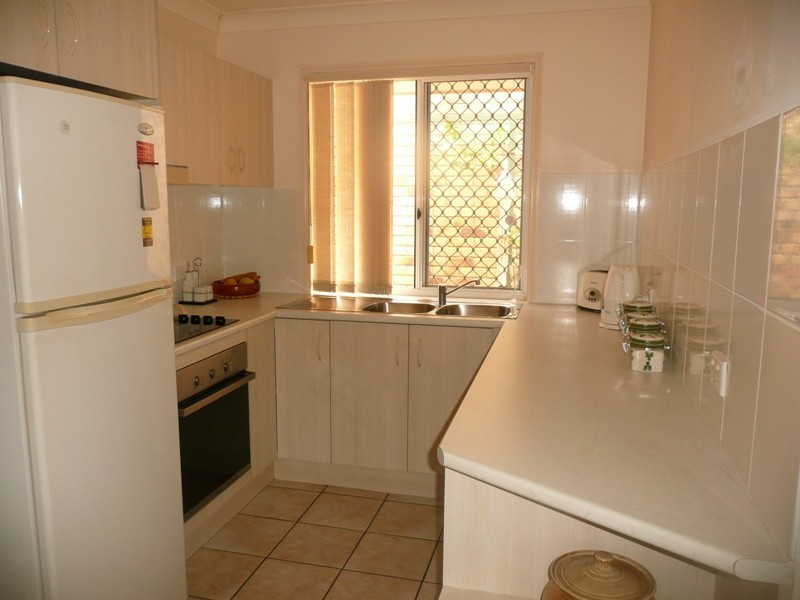 15 Buckler Court, Redland Bay QLD 4165