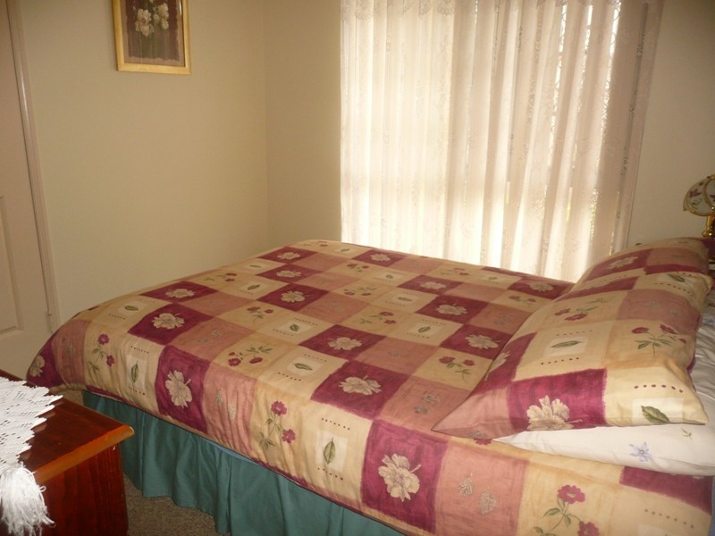 4 Minetta Street, Victoria Point QLD 4165