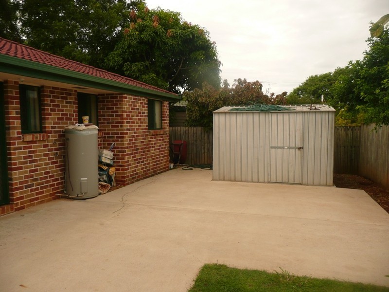 4 Minetta Street, Victoria Point QLD 4165
