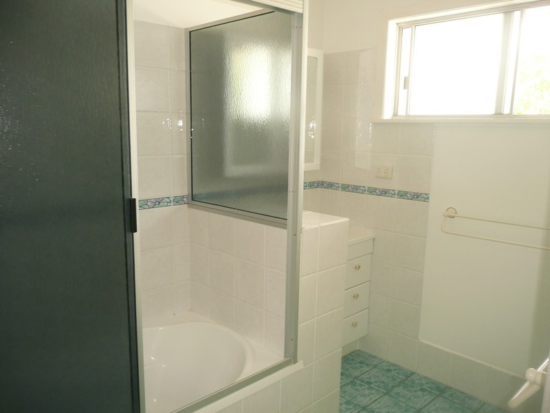 41 Thompson Esplanade, Victoria Point QLD 4165