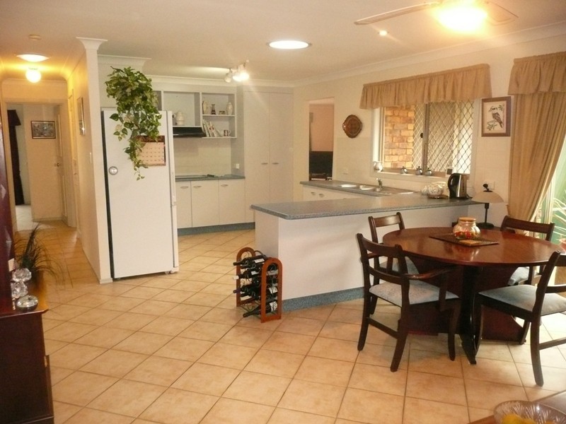 39 Strachan Road, Victoria Point QLD 4165