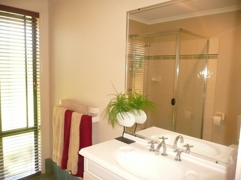 10 Hawkins Place, Thornlands QLD 4164