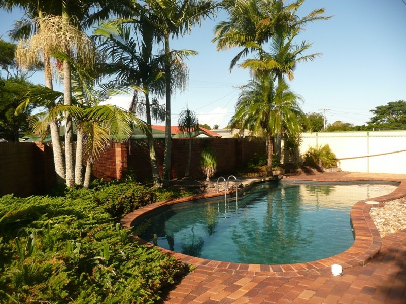 3 Daysland Street, Victoria Point QLD 4165