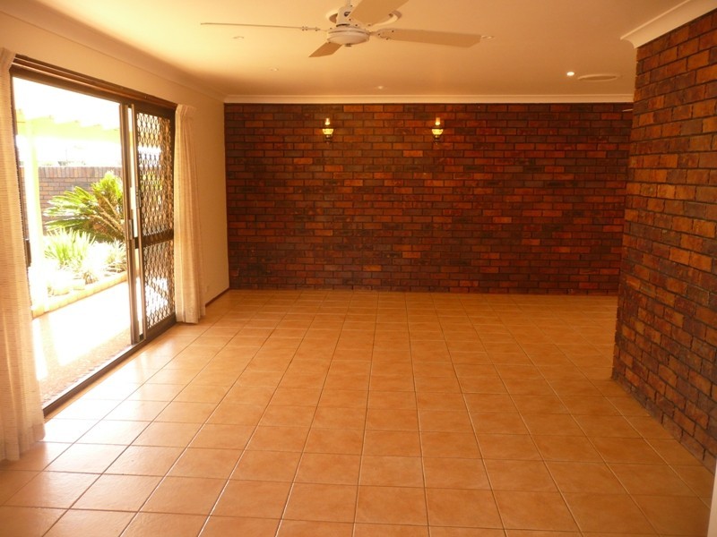 3 Daysland Street, Victoria Point QLD 4165