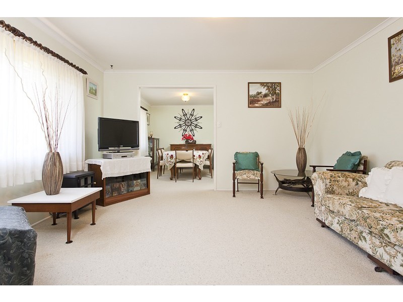 11 Magnolia Parade, Victoria Point QLD 4165