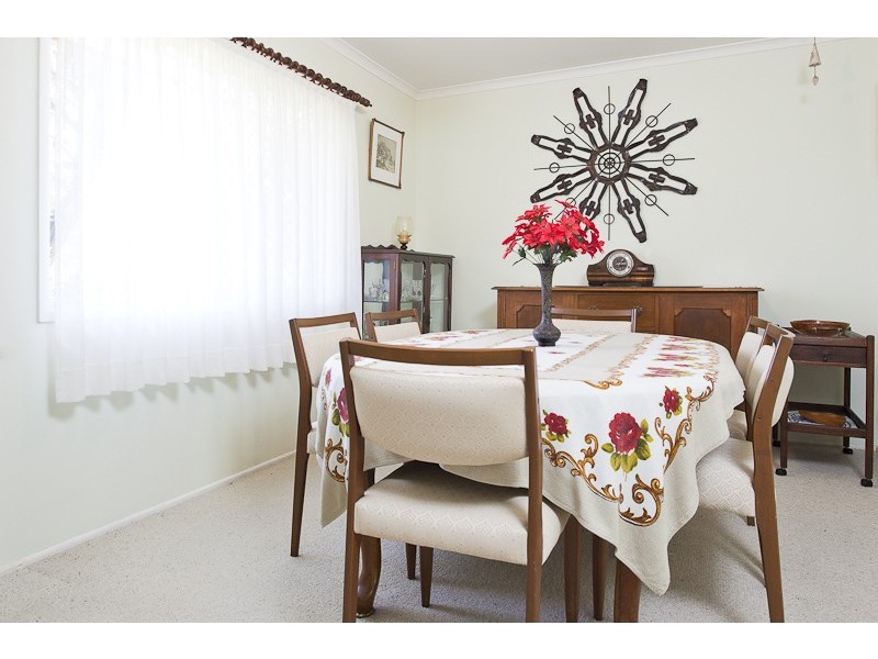 11 Magnolia Parade, Victoria Point QLD 4165