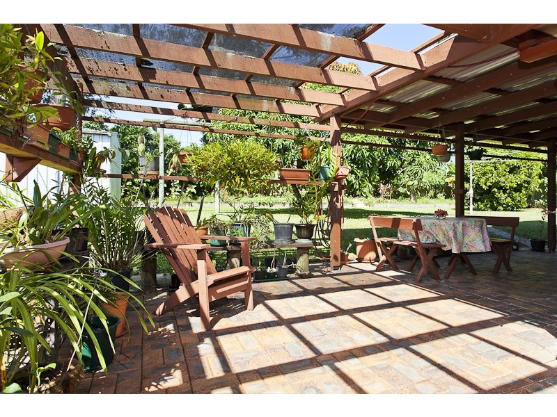 11 Magnolia Parade, Victoria Point QLD 4165