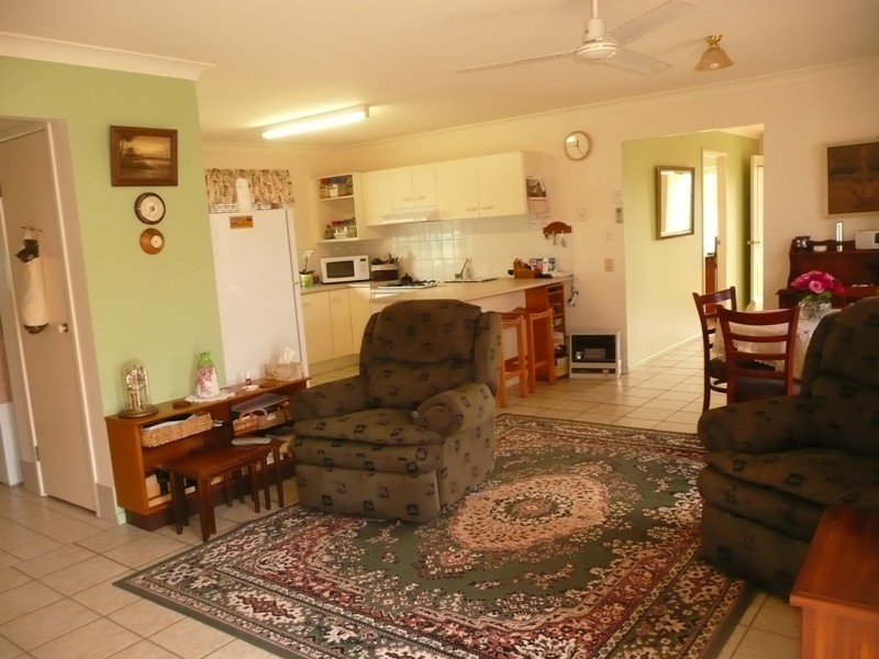 11 Darren Close, Victoria Point QLD 4165