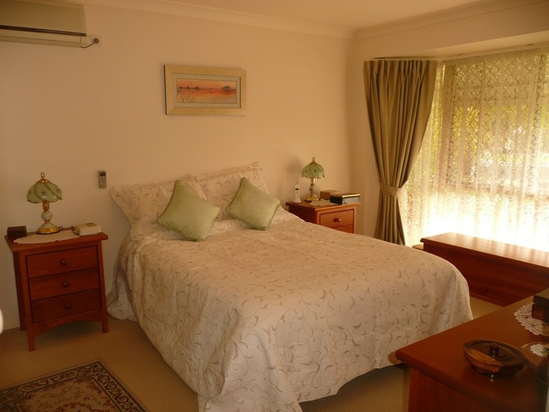 11 Darren Close, Victoria Point QLD 4165