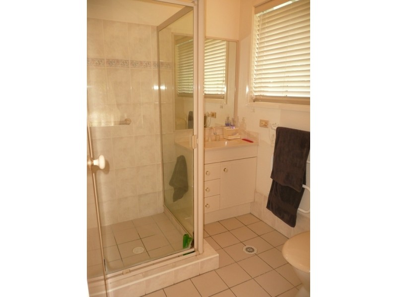 11 Darren Close, Victoria Point QLD 4165