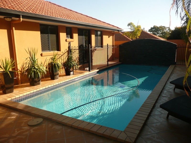 1 SERENE PLACE, Birkdale QLD 4159