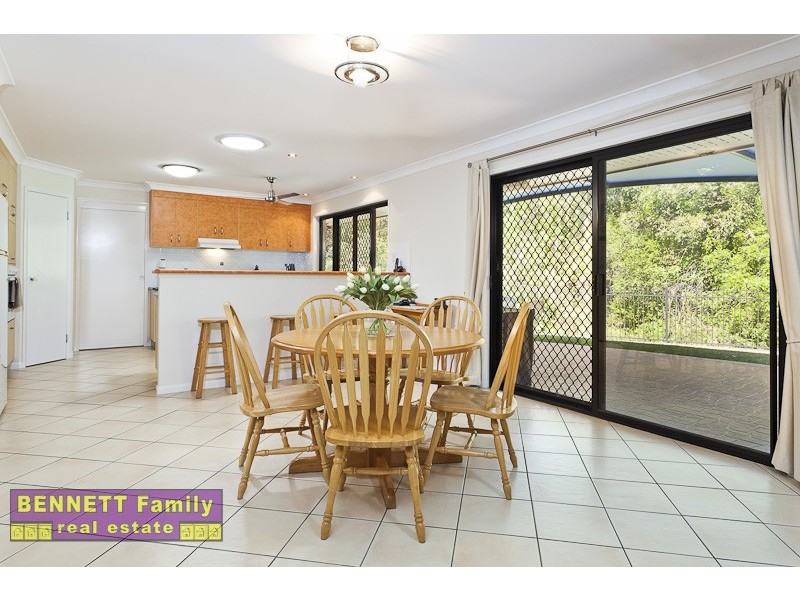 4 Pentland Close, Birkdale QLD 4159