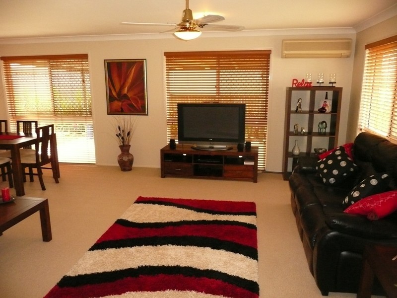 35 Jeanne Drive, Victoria Point QLD 4165