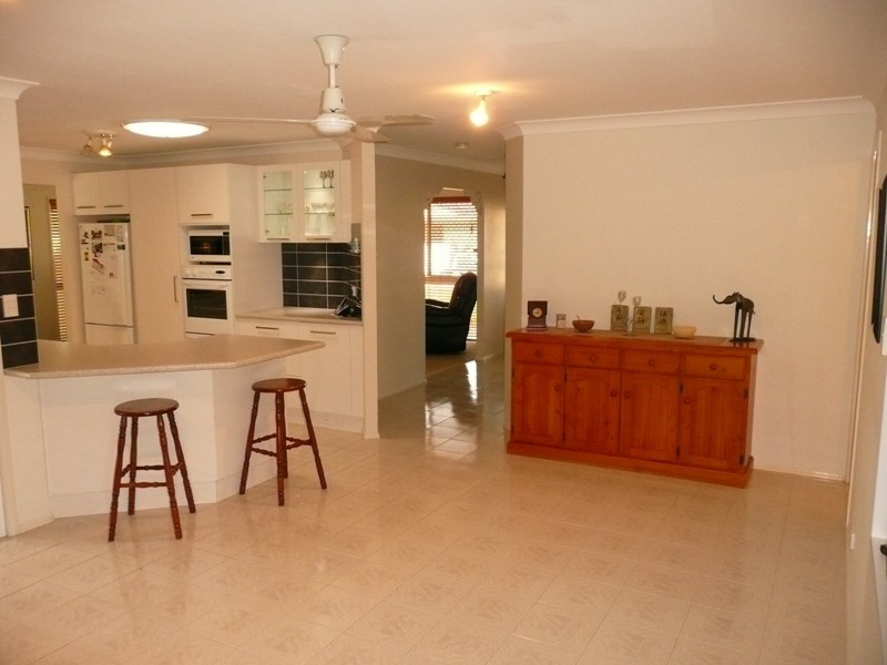 35 Jeanne Drive, Victoria Point QLD 4165