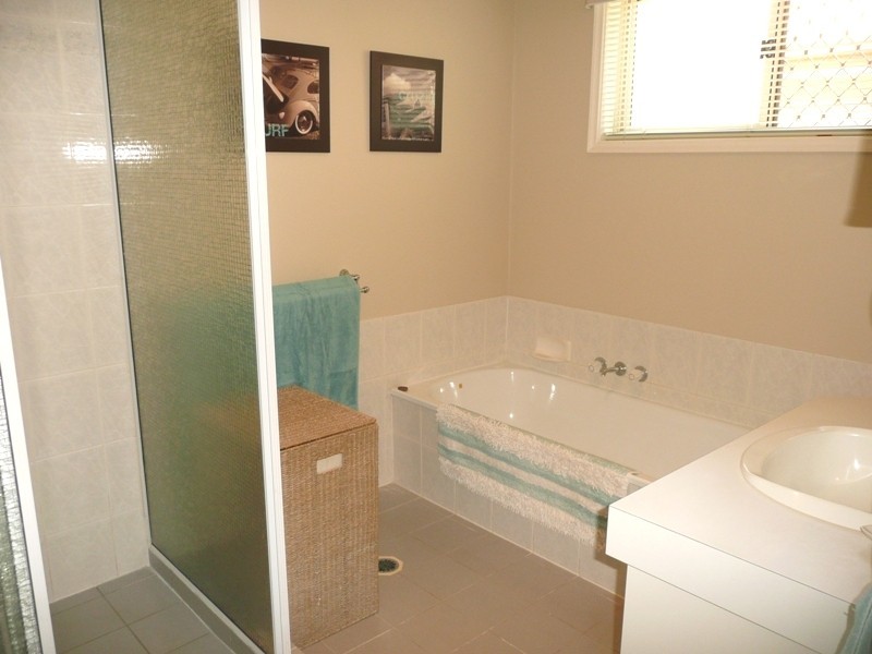 25 Fryar Street, Victoria Point QLD 4165