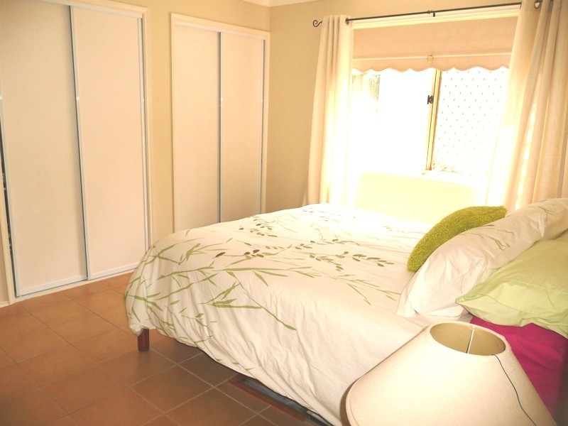 25 Fryar Street, Victoria Point QLD 4165