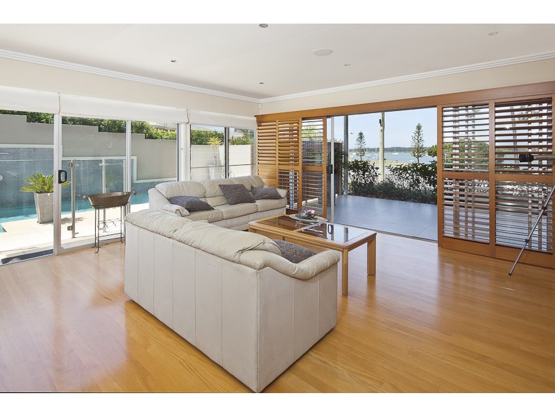 46 Orana Esplanade, Victoria Point QLD 4165